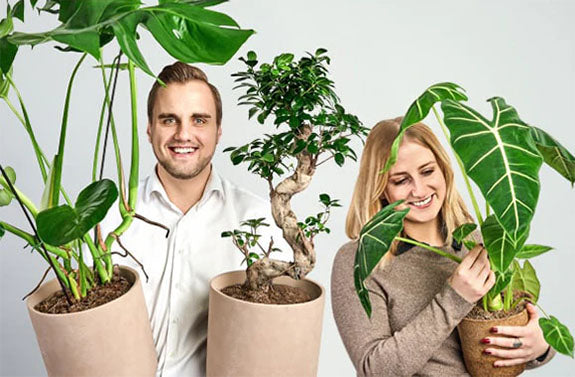 Stine og Daniel med deres planter